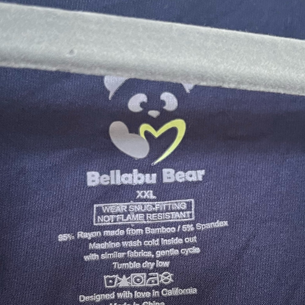 Bellabu bear Bamboo 2 piece Pj/lounge wear
NWT smoke and pet free home giftable🌸 - Picture 3 of 9